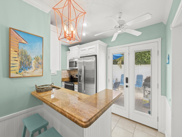 Holmes Beach Vacation Home with Pool 4 houses to beach